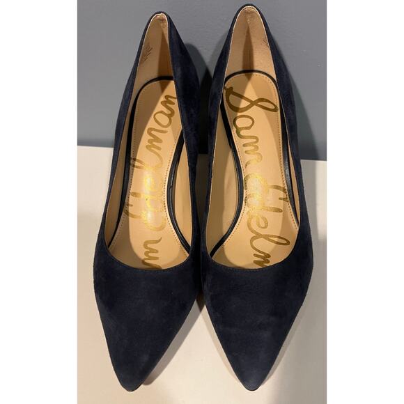 EUC Sam Edelman Heels With Spike Accents in Navy - Picture 2 of 6